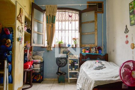 Casa à venda com 219m², 5 quartos e 3 vagas