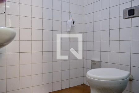 Casa à venda com 219m², 5 quartos e 3 vagas