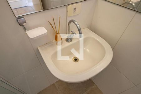 Apartamento para alugar com 40m², 2 quartos e sem vagaBanheiro