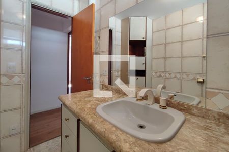 Apartamento à venda com 165m², 2 quartos e 1 vagaBanheiro