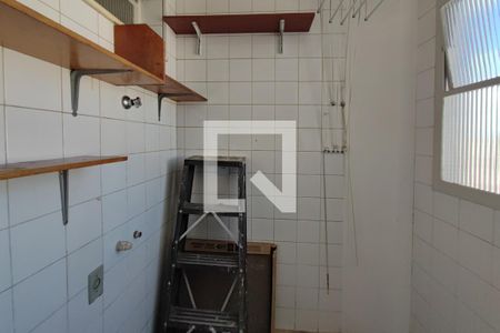 Apartamento à venda com 165m², 2 quartos e 1 vagaÁrea de Serviço