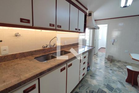 Apartamento à venda com 165m², 2 quartos e 1 vagaCozinha