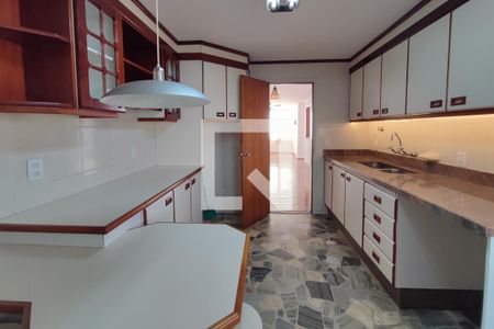 Apartamento à venda com 165m², 2 quartos e 1 vagaCozinha
