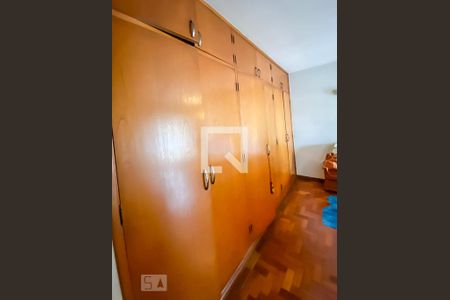 Casa à venda com 200m², 3 quartos e 2 vagas