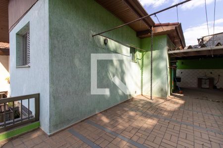 Casa para alugar com 200m², 3 quartos e 2 vagas Casa para alugar com 200m², 3 quartos e 2 vagasTerraço