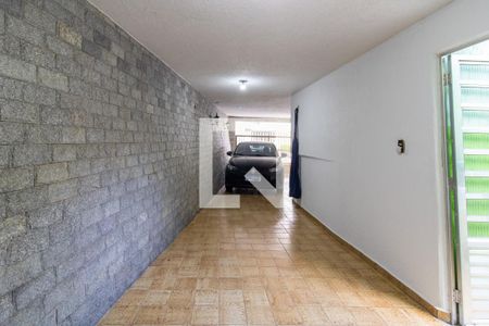 Casa para alugar com 200m², 3 quartos e 2 vagas Casa para alugar com 200m², 3 quartos e 2 vagasGaragem