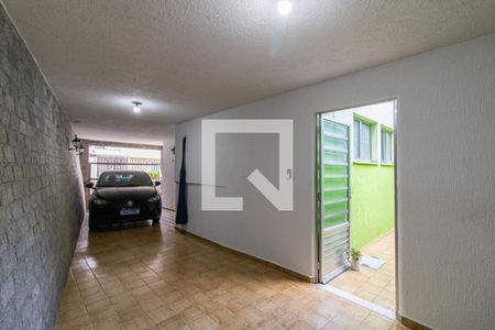 Casa para alugar com 200m², 3 quartos e 2 vagas Casa para alugar com 200m², 3 quartos e 2 vagasGaragem