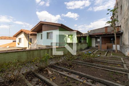 Casa para alugar com 200m², 3 quartos e 2 vagas Casa para alugar com 200m², 3 quartos e 2 vagasTerraço