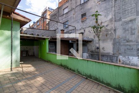 Casa para alugar com 200m², 3 quartos e 2 vagas Casa para alugar com 200m², 3 quartos e 2 vagasTerraço
