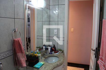 Apartamento à venda com 117m², 3 quartos e 2 vagasBanheiro