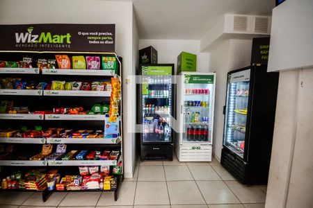 Apartamento para alugar com 55m², 2 quartos e 1 vaga Apartamento para alugar com 55m², 2 quartos e 1 vagaÁrea comum - mercadinho