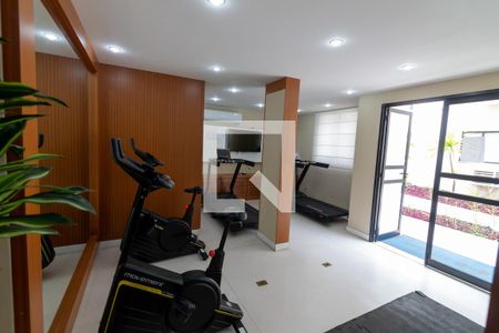 Apartamento para alugar com 55m², 2 quartos e 1 vaga Apartamento para alugar com 55m², 2 quartos e 1 vagaÁrea comum - Academia