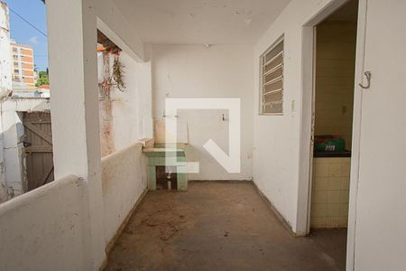 Casa à venda com 280m², 1 quarto e 4 vagas