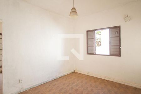 Casa à venda com 280m², 1 quarto e 4 vagas