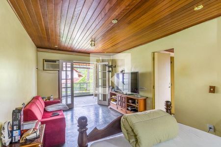 Casa à venda com 5 quartos, 640m² em Anil, Rio de Janeiro