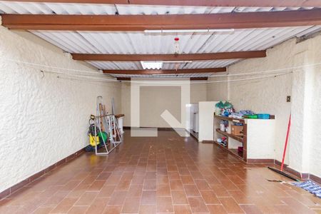 Casa à venda com 275m², 2 quartos e 1 vaga