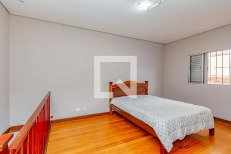 Casa à venda com 275m², 2 quartos e 1 vaga