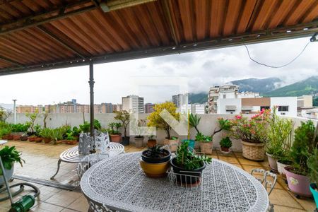 Apartamento à venda com 180m², 4 quartos e 3 vagas