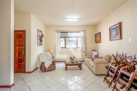 Casa à venda com 170m², 3 quartos e 3 vagas
