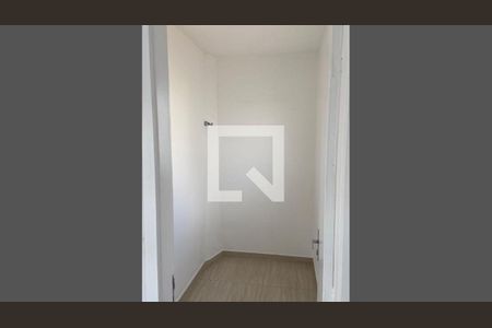 Apartamento à venda com 80m², 2 quartos e 1 vaga Apartamento à venda com 80m², 2 quartos e 1 vagaQuarto de serviço