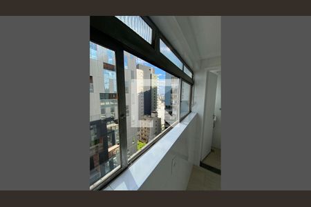 Apartamento à venda com 80m², 2 quartos e 1 vaga Apartamento à venda com 80m², 2 quartos e 1 vagaVista