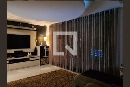 Casa à venda com 720m², 4 quartos e 3 vagas