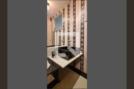 Casa à venda com 720m², 4 quartos e 3 vagas