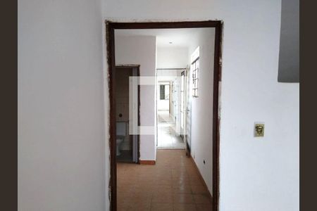 Casa à venda com 280m², 4 quartos e sem vaga