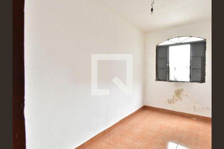 Casa à venda com 280m², 4 quartos e sem vaga