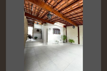 Casa à venda com 3 quartos, 125m² em Vila Homero Thon, Santo André