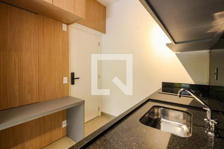 Cozinha de kitnet/studio para alugar com 1 quarto, 26m² em Sumarezinho, São Paulo