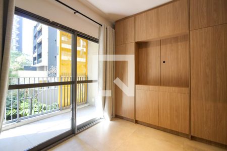 Sala/Quarto de kitnet/studio para alugar com 1 quarto, 26m² em Sumarezinho, São Paulo