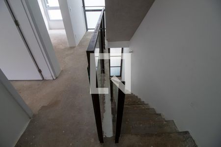 Escada de casa à venda com 3 quartos, 416m² em Jardim dos Estados, São Paulo