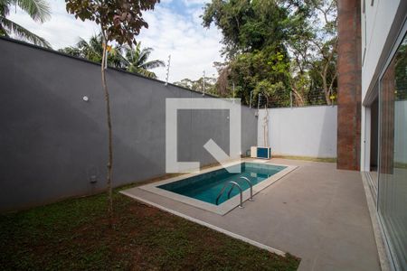 Casa à venda com 416m², 3 quartos e 2 vagasPiscina