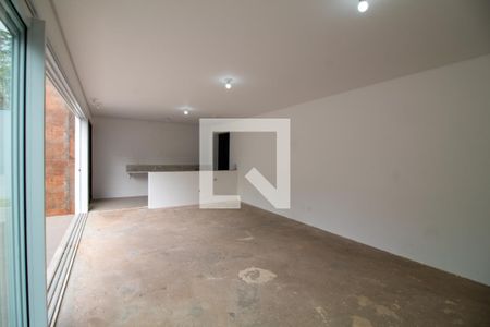 Sala de casa à venda com 3 quartos, 416m² em Jardim dos Estados, São Paulo