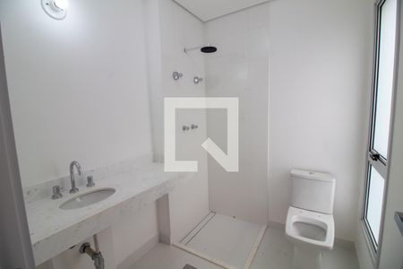 Casa à venda com 416m², 3 quartos e 2 vagasBanheiro da Suíte 1