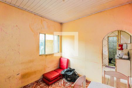 Casa à venda com 120m², 3 quartos e sem vaga Casa à venda com 120m², 3 quartos e sem vagaSala Casa 2