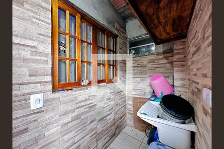 Casa à venda com 120m², 3 quartos e sem vagaÁrea de Serviço