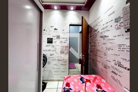 Casa à venda com 120m², 3 quartos e sem vagaQuarto 2