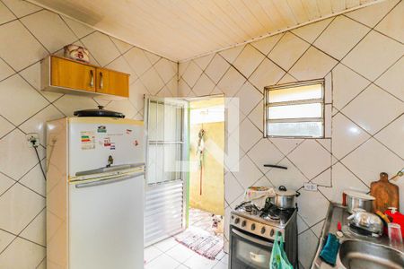 Casa à venda com 120m², 3 quartos e sem vaga Casa à venda com 120m², 3 quartos e sem vagaCozinha Casa 2