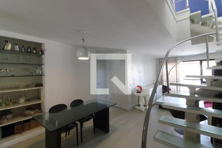 Apartamento à venda com 318m², 3 quartos e 2 vagasSala