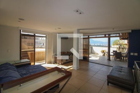Apartamento à venda com 318m², 3 quartos e 2 vagasSala Terraço