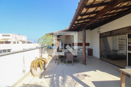 Apartamento à venda com 318m², 3 quartos e 2 vagasTerraço