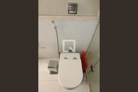 Apartamento à venda com 318m², 3 quartos e 2 vagasSuíte 1 - Banheiro