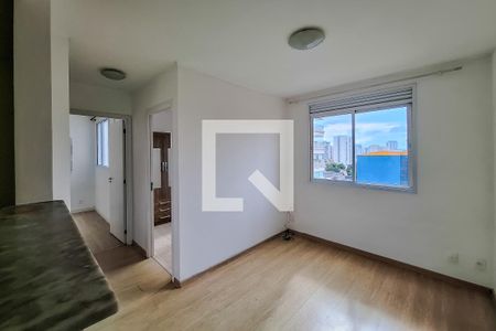 sala de apartamento para alugar com 2 quartos, 35m² em Cambuci, São Paulo