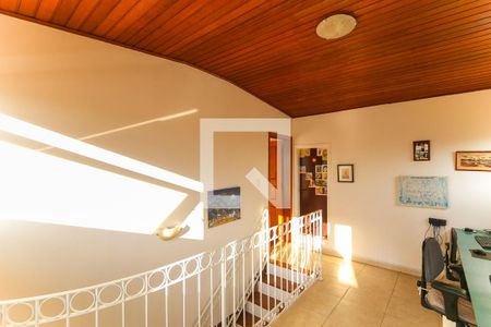 Casa à venda com 302m², 6 quartos e 3 vagasEscritório