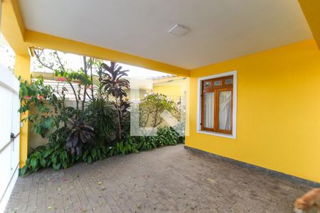 Casa à venda com 302m², 6 quartos e 3 vagasGaragem