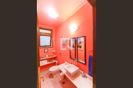 Casa à venda com 302m², 6 quartos e 3 vagasLavabo