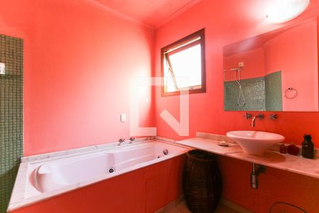 Casa à venda com 302m², 6 quartos e 3 vagasBanheiro do Quarto 1