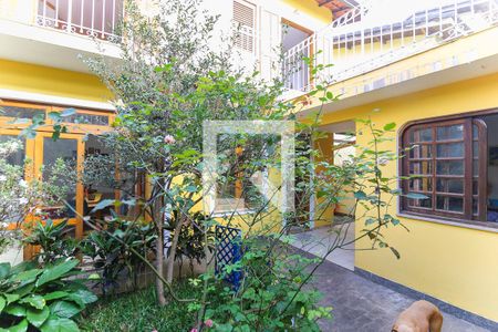 Casa à venda com 302m², 6 quartos e 3 vagasQuintal